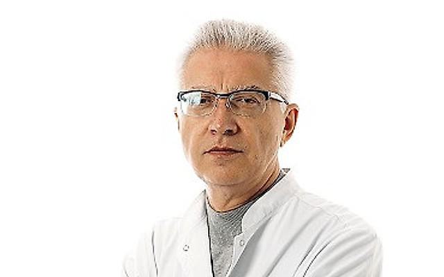 Крюков Олег Эдуардович